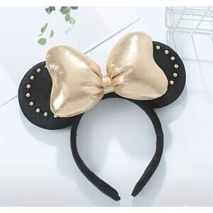 Minnie Ears Gold Bow Brand New Disney metallic studs